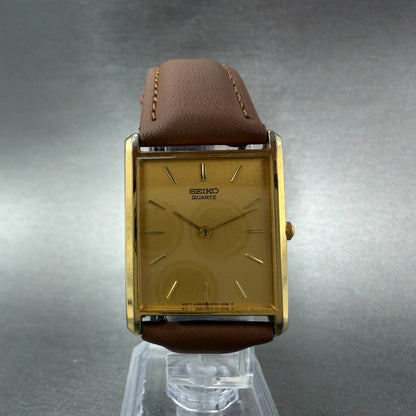 Seiko Tank Watch Men 25mm Champagne Dial Gold Tone Rectangle 5y30-5069 New BattE5