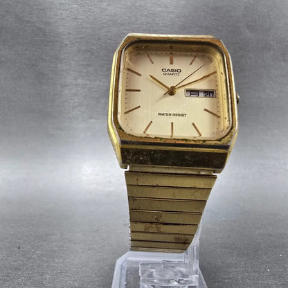 Casio MQ-518 Watch Men 30mm Champagne Dial Gold Tone Rectangle Daydate New BattL5