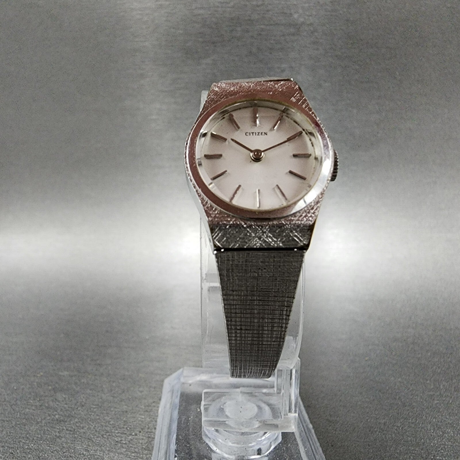 Citizen Watch Women 20mm White Dial Silver Tone Manual Round 46754525