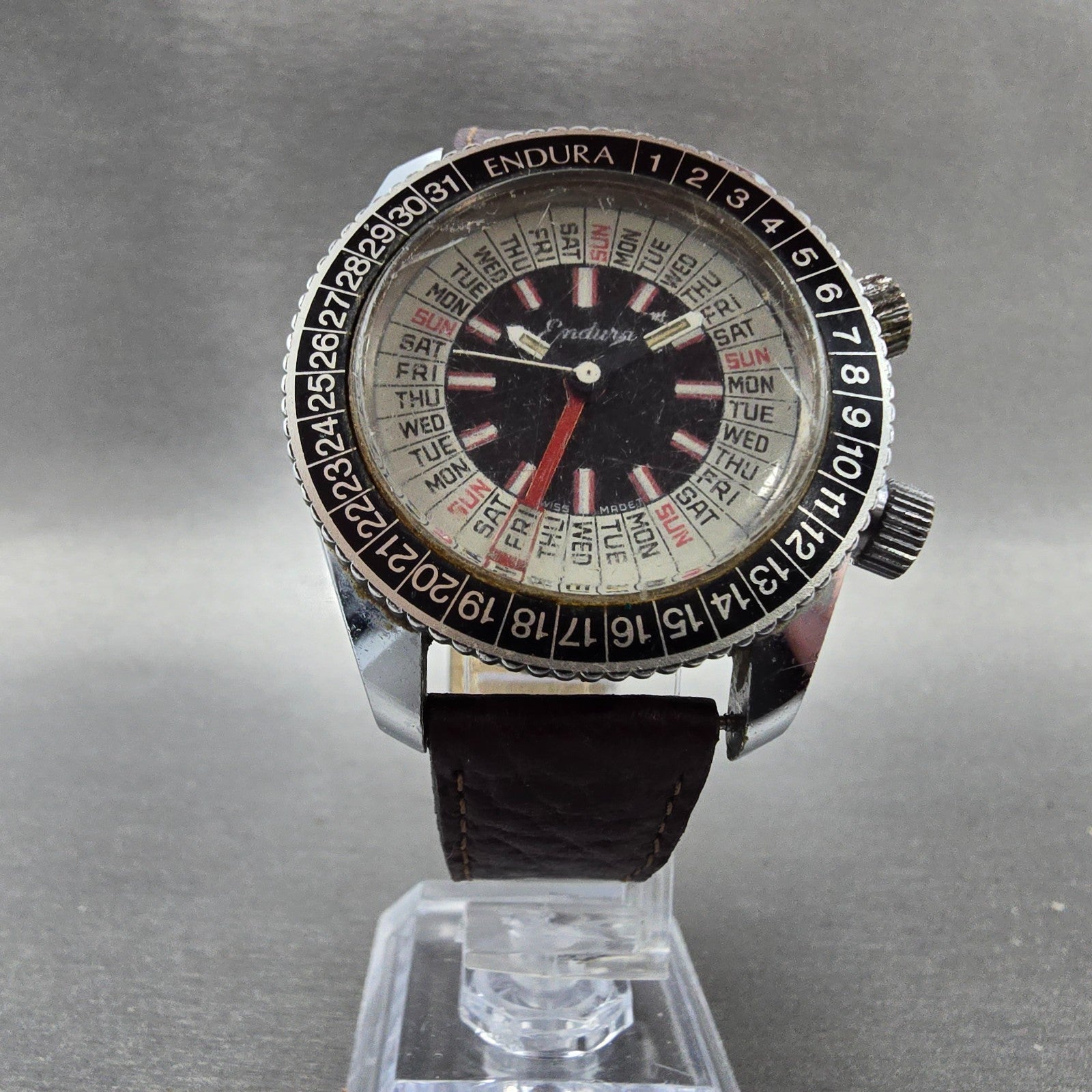 Endura Perpetual Calendar Watch Men 38mm Black Dial Silver Tone Manual Wind PART6