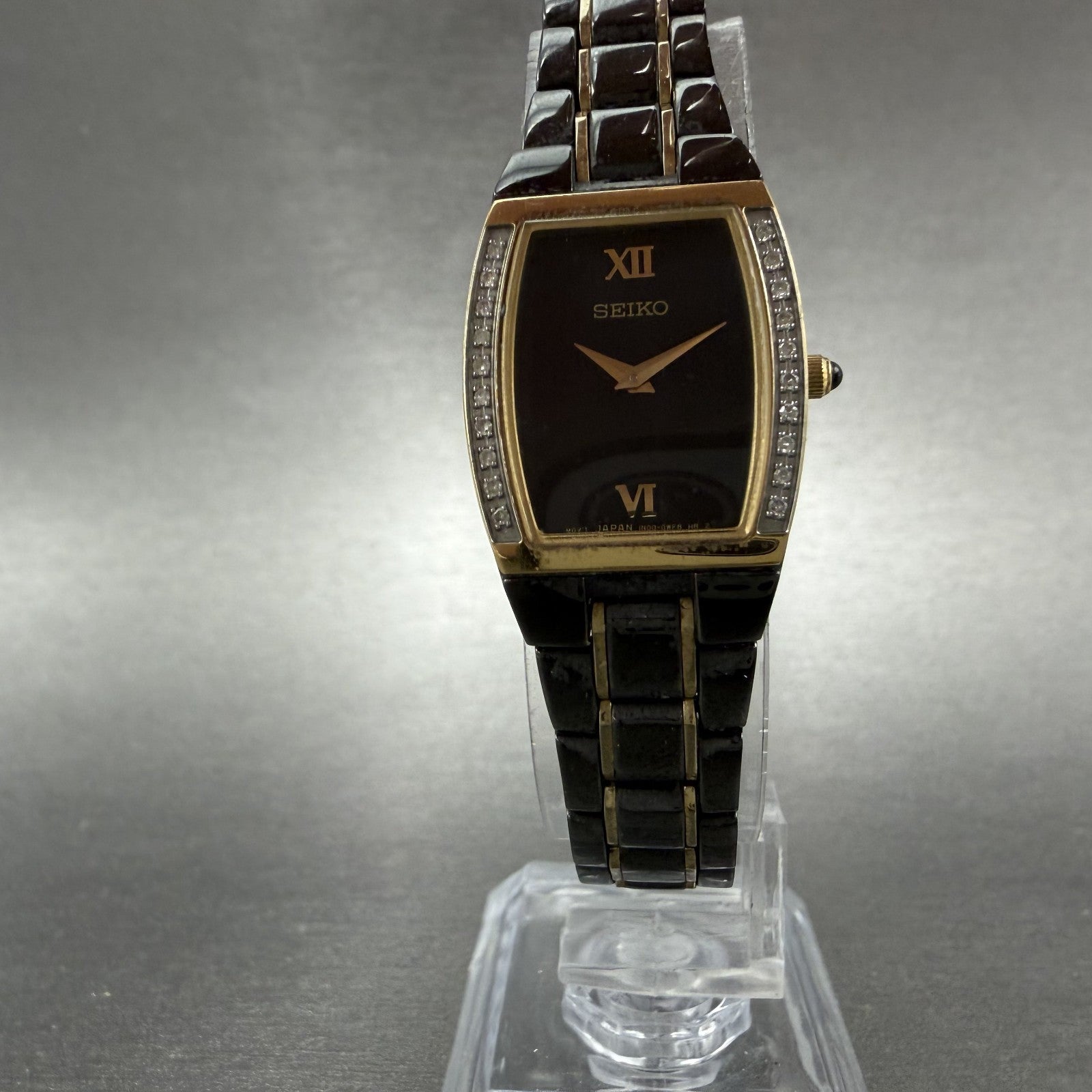 Seiko Tank Watch Women 19mm Black Dial Black & Gold Tone 1N00-0NG0 New Battery5