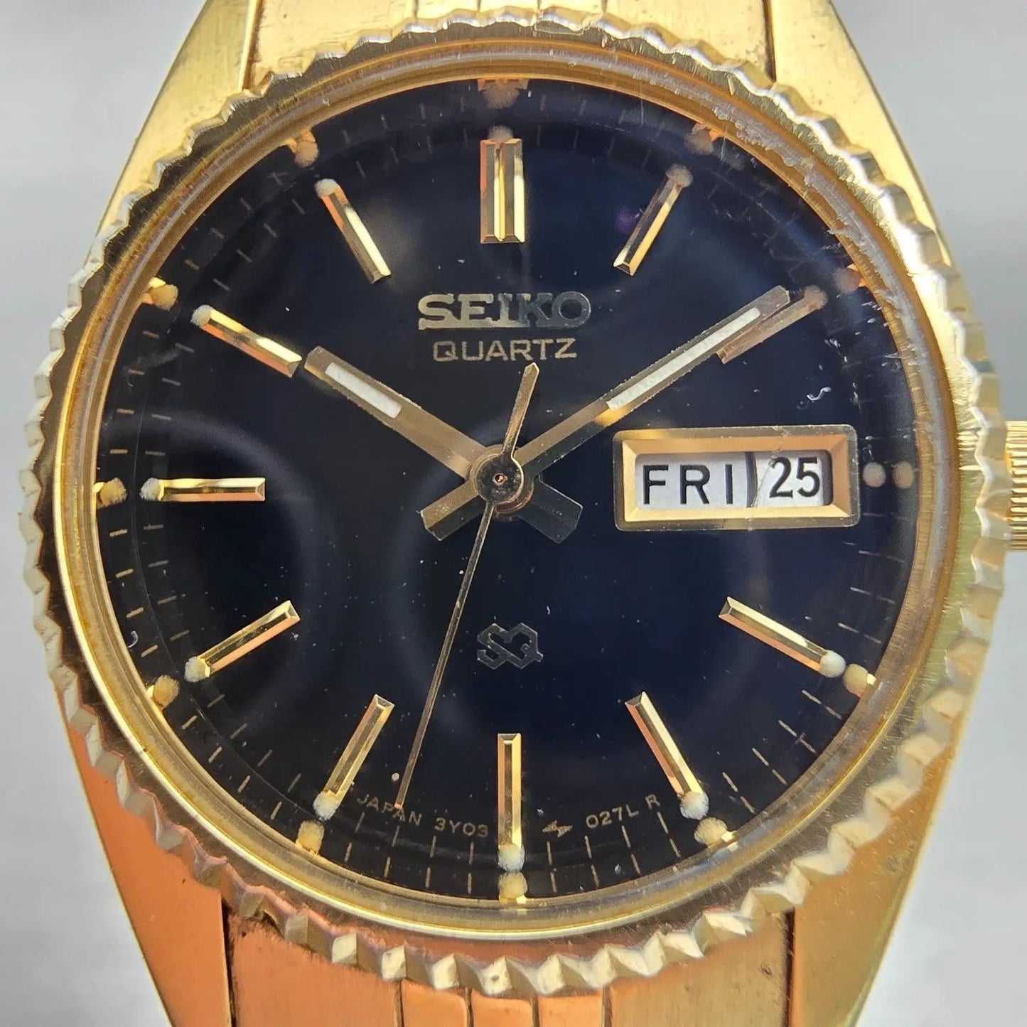 Seiko SQ Watch Women 24mm Black Dial Gold Tone Daydate Round 3Y03-0169 New Batt1
