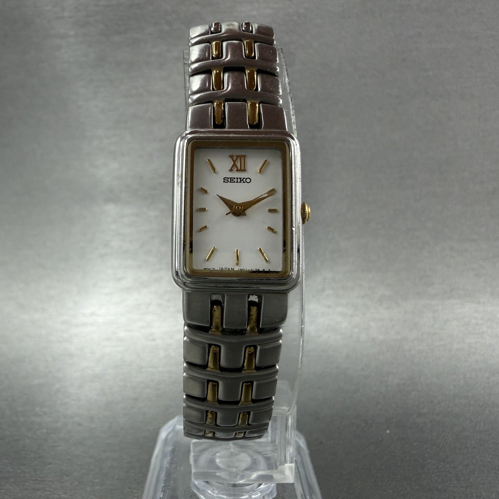 Seiko Tank Watch Women 16mm White Dial Two Tone Rectangle 1N015D60 New Battery5