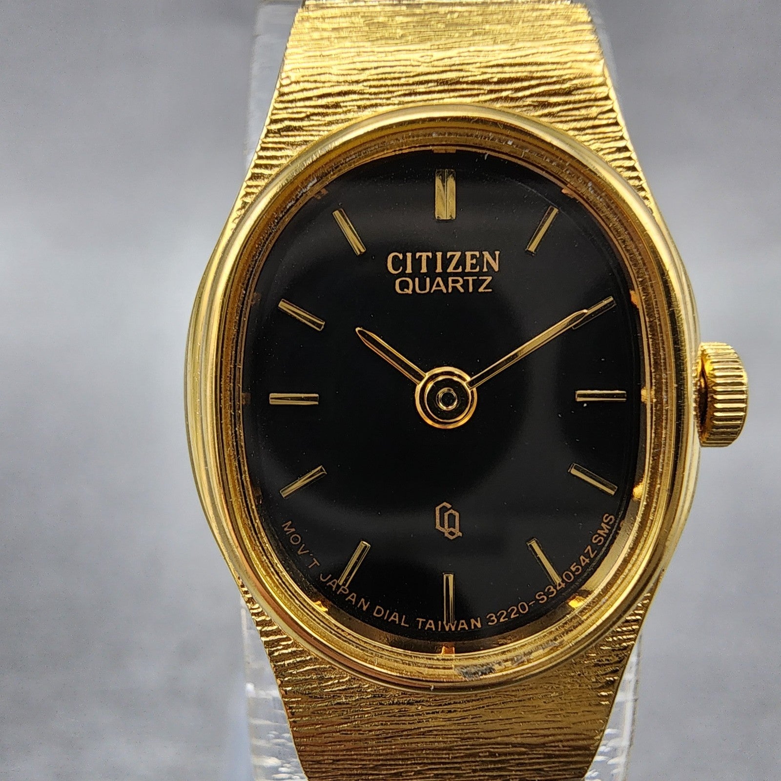 Citizen CQ Watch Women 16mm Black Dial Gold Tone Oval 3220S34054Z New Battery1