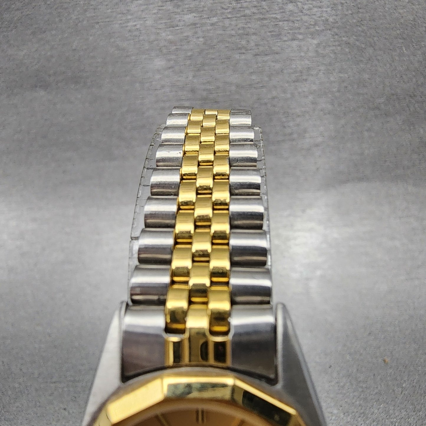 Bulova Marine Star Watch Women 24mm Gold Dial Two Tone Date Round New Battery4