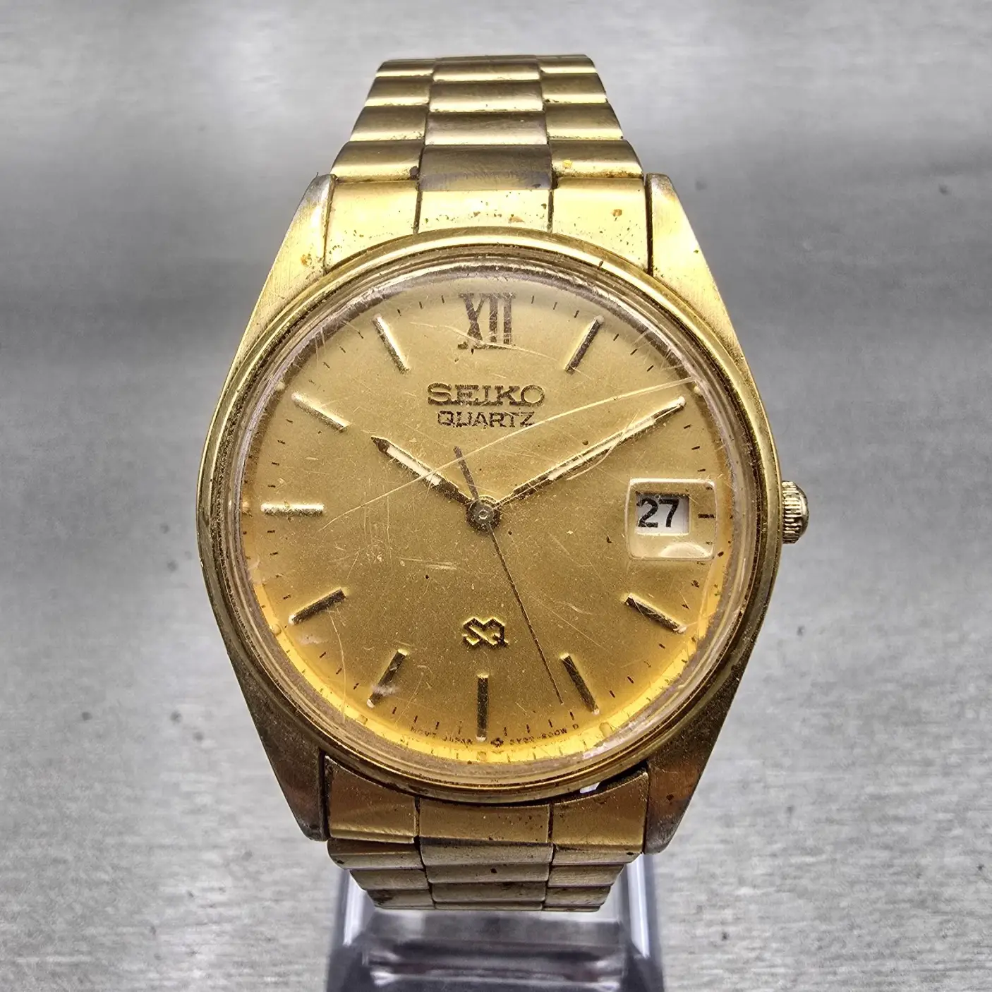 Seiko SQ Watch Men 32mm Gold Dial Gold Tone Date Round 5Y22-6009 New Battery VTG0