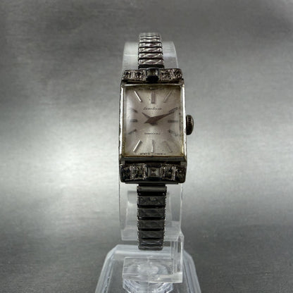 Seiko Solar Watch Women 15mm Silver Dial Silver Tone Manual Tank 10-3160 Runs6