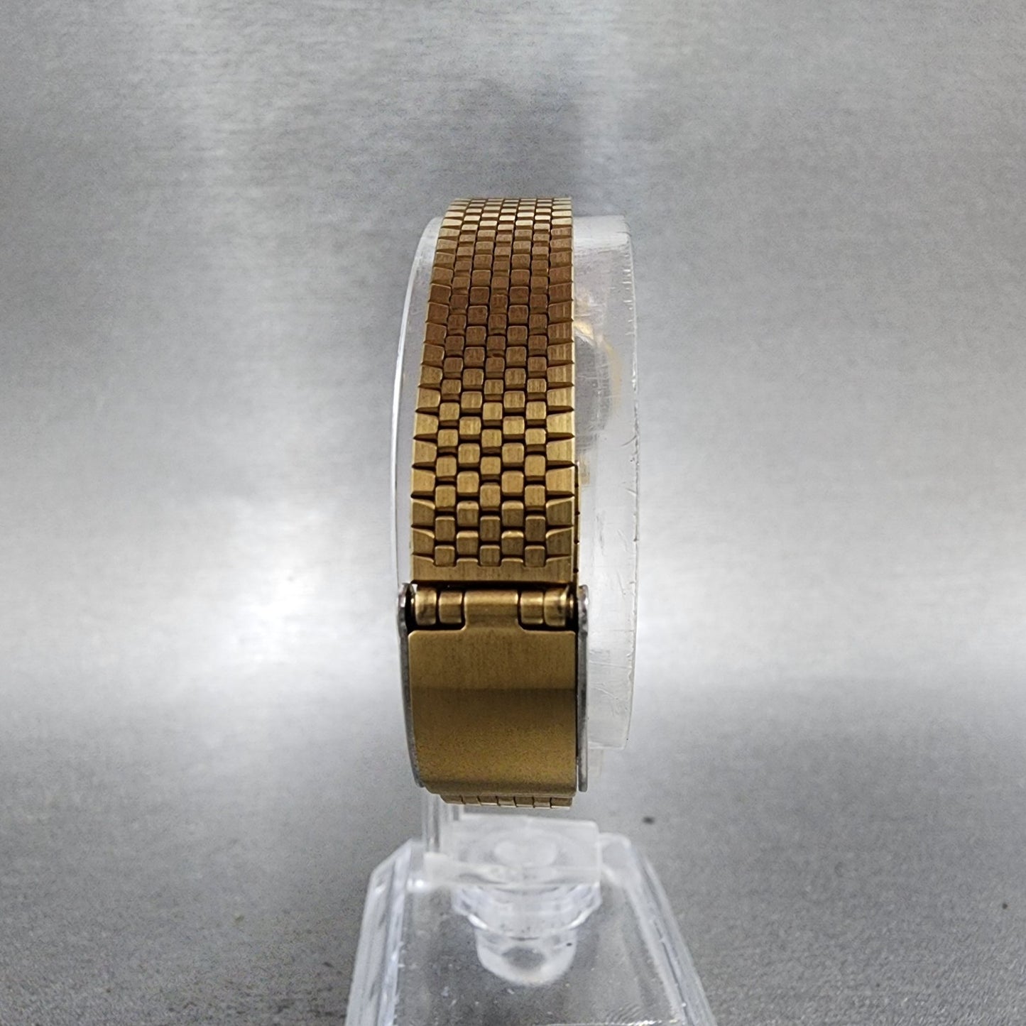 Seiko Watch Women 22mm White Dial Gold Tone Round 4n210052 New Battery8