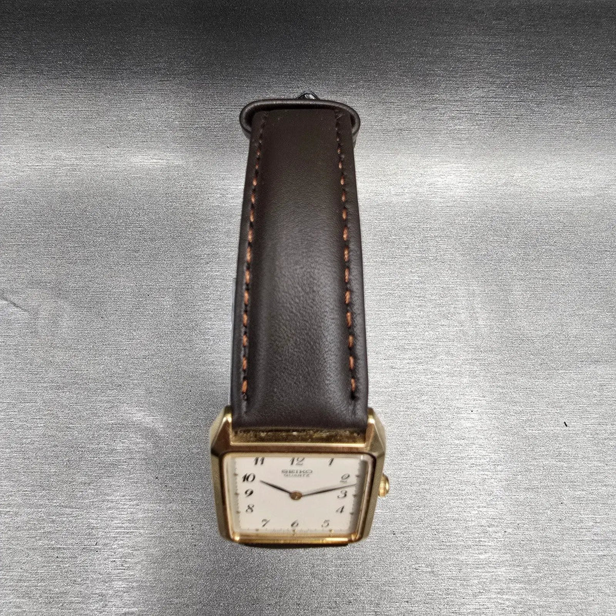 Seiko Tank Watch Men 25mm White Dial Gold Rectangle 5Y00-5009 New Battery W/Box5