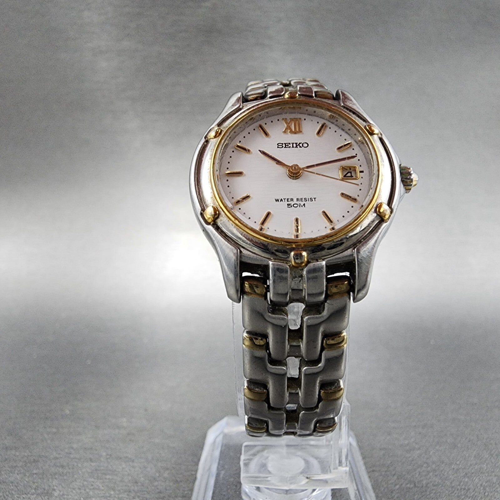 Seiko Watch Women 26mm White Dial Two Tone Date Round 7n820599 New Battery A1235
