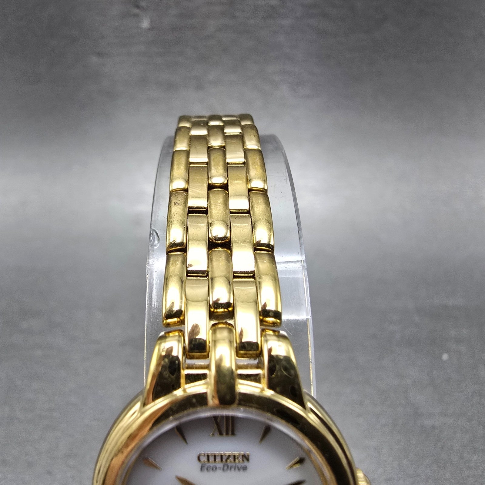 Citizen Eco-Drive Watch Women 21mm White Dial Gold Tone Round B023-K006589 Runs4