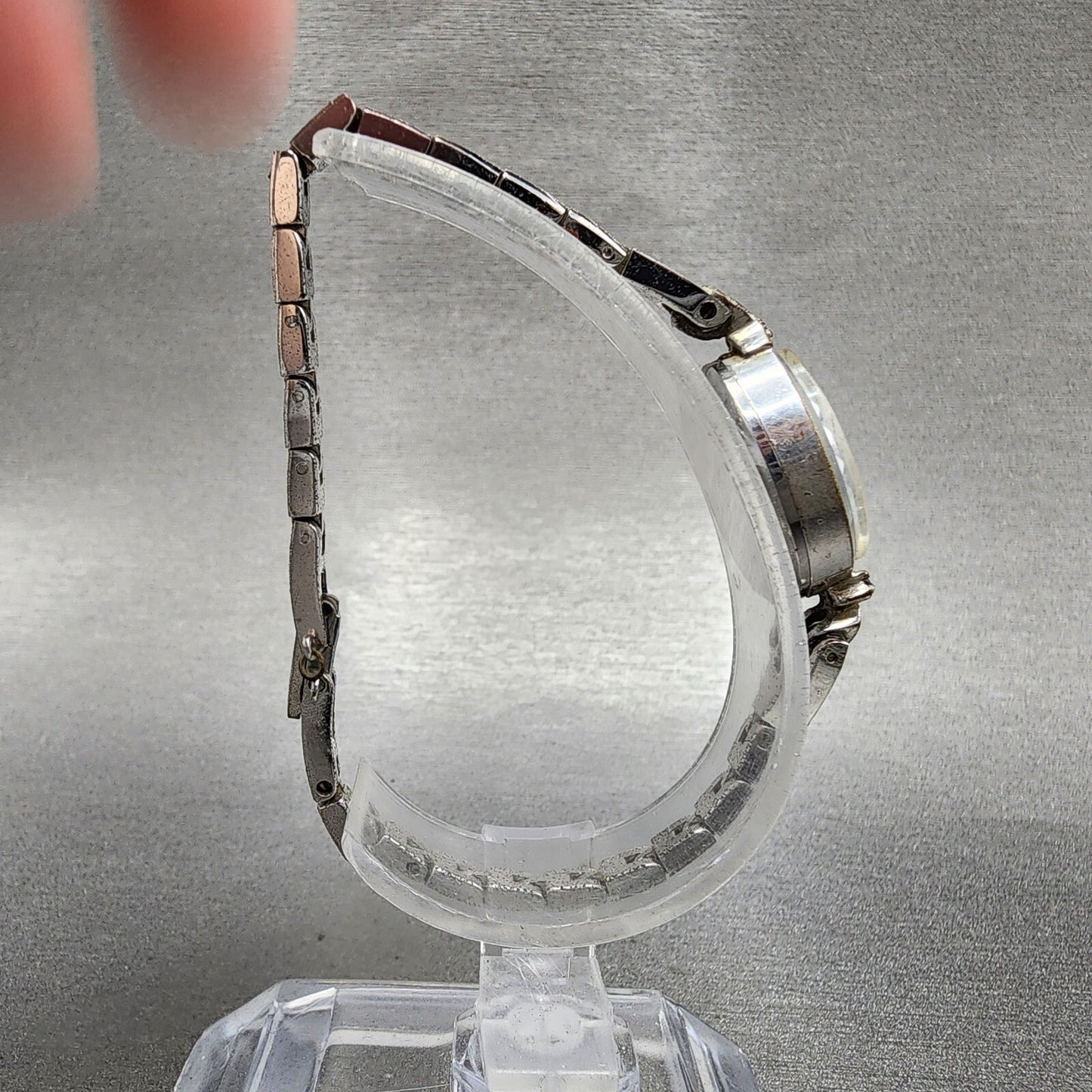 Seiko Solar Watch Women 15mm White Dial Silver Tone Manual 107840 Runs8