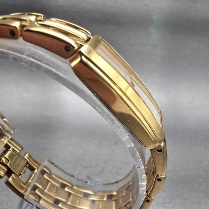 Seiko Watch Women 15mm White Dial Gold Tone Rectangle 4N00-7089 New Battery VTG3