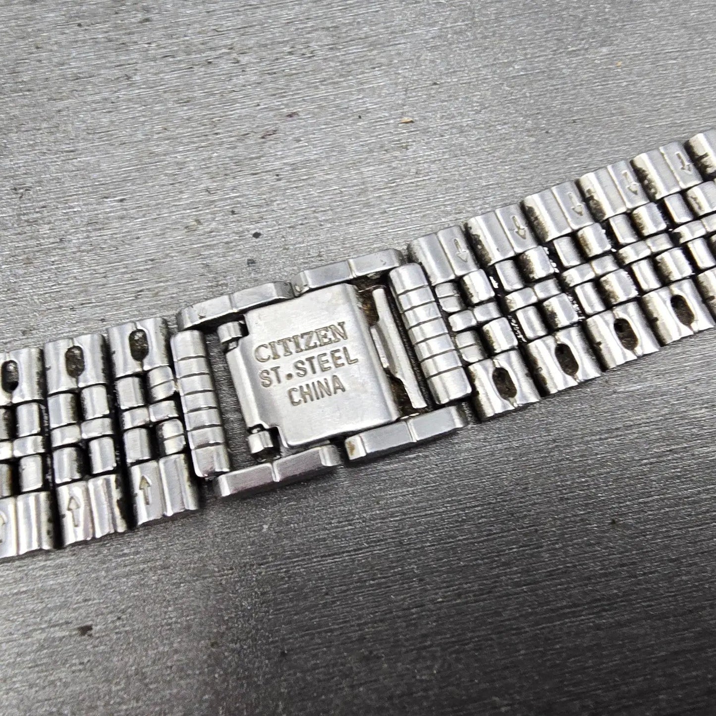 Citizen Bracelet 18mm Stainless Steel Two Tone Vintage Japan ONLY ONE END LINK7