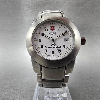 Victorinox Swiss Army Peak Watch Women 30mm White Dial Silver Tone Date PARTS6