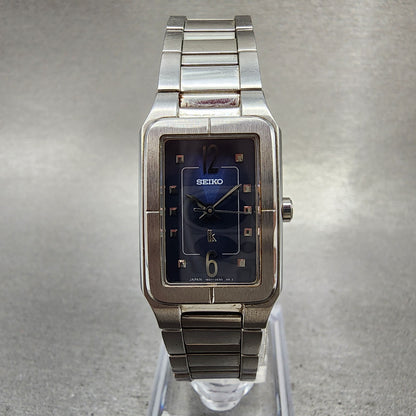 Seiko Lukia Tank Watch Women 19mm Blue Dial Silver Tone 1n010b20 New Battery0