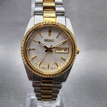 Seiko Watch Women 25mm White Dial Two Tone daydate Round 7n830041 New Batt AB561