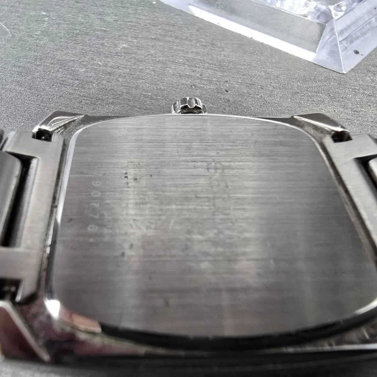 Seiko Solar Tank Watch Men 35mm Black Dial Silver Date Rectangle V157-0CC0 Runs9