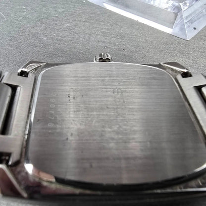 Seiko Solar Tank Watch Men 35mm Black Dial Silver Date Rectangle V157-0CC0 Runs9