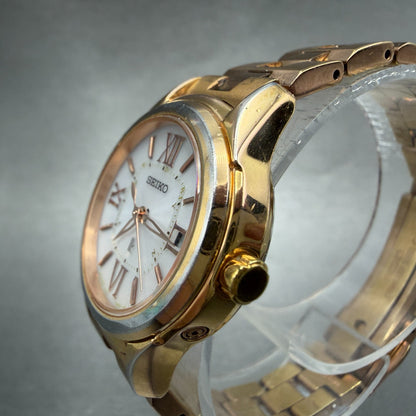 Seiko Lukia Solar Watch Women 27mm White Dial  Rose Gold Date 1B22-0AS0 Runs2