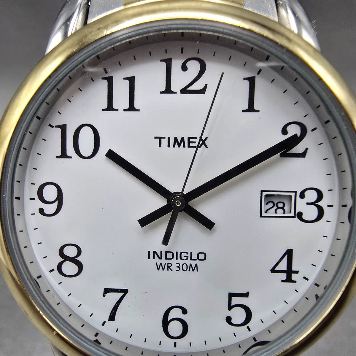 Timex Easy Reader Watch Men 35mm White Dial Two Tone Round T2H311 New Battery K1