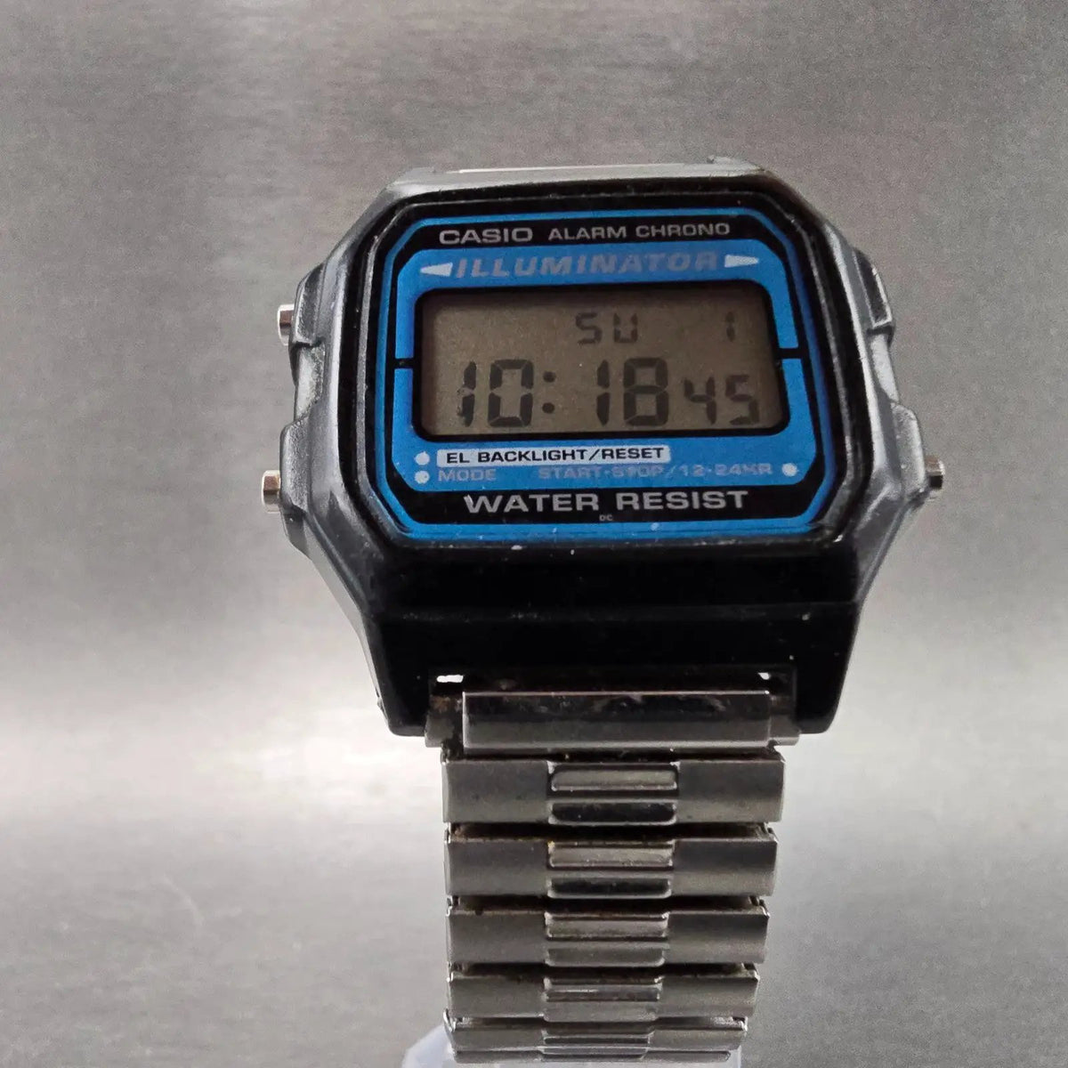 Casio F-105 Watch Men 36mm Blue Black Alarm Chronograph Octagon New Battery6