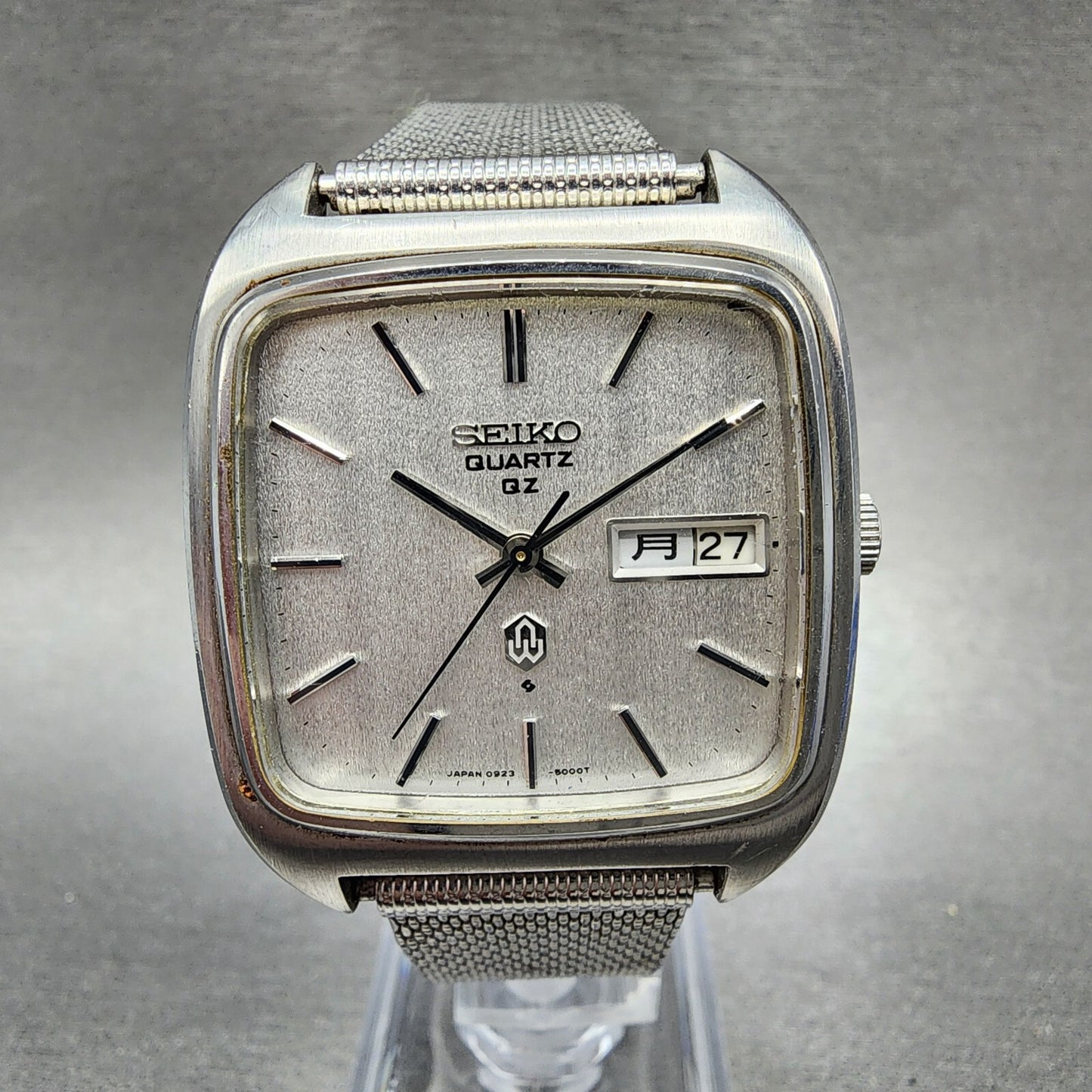 Seiko Quartz QT Watch Men 34mm Silver Dial Silver Tone Daydate 09235000 PARTS0