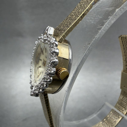 Armitron Heart Watch Women 15mm Cream Dial Gold Tone New Battery Vintage2