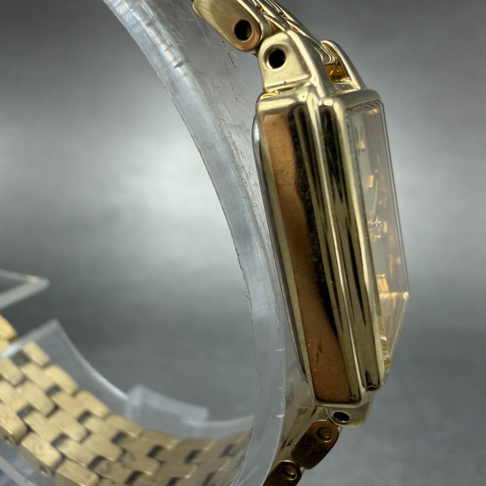 Seiko Tank Watch Women 16mm Champagne Dial Gold Tone 1N01-0FH0 New Battery NHJ3