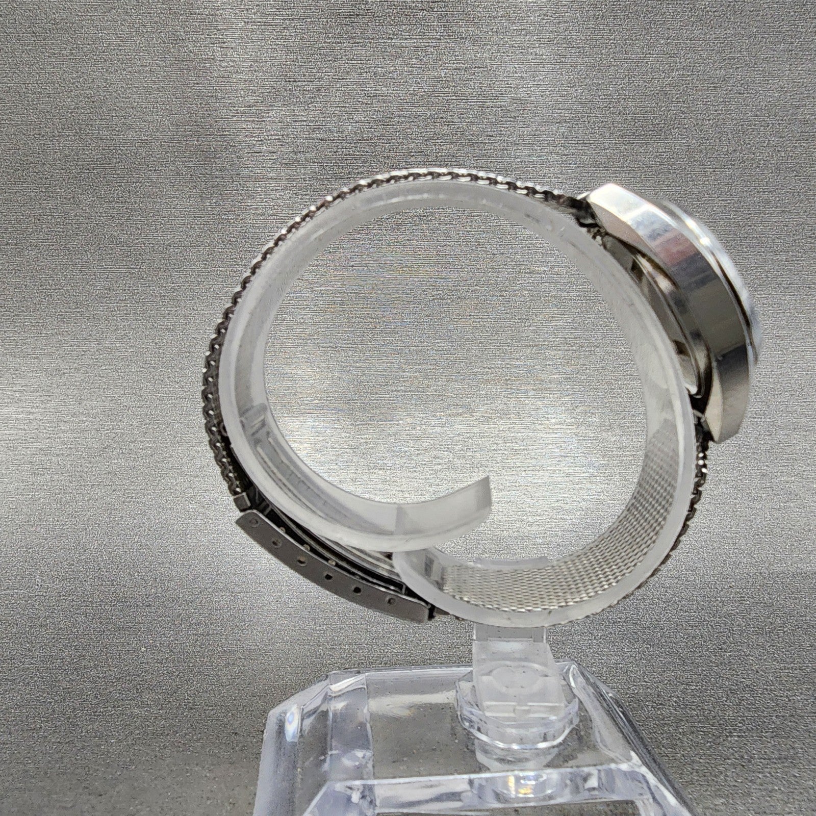 Citizen Cosmostar Watch Women 24mm Silver Dial Silver Tone Date Manual Runs8