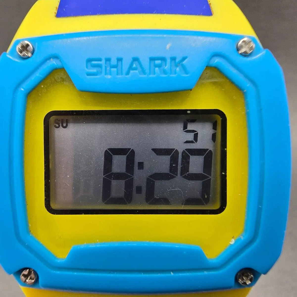 Freestyle Shark Classic Watch Men 38mm Yellow Blue Alarm Chronograph New Battery3