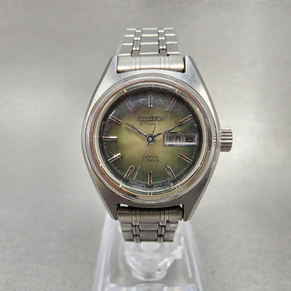 Citizen Automatic Watch Women 25mm Green Dial Steel Day date Round Runs VTG