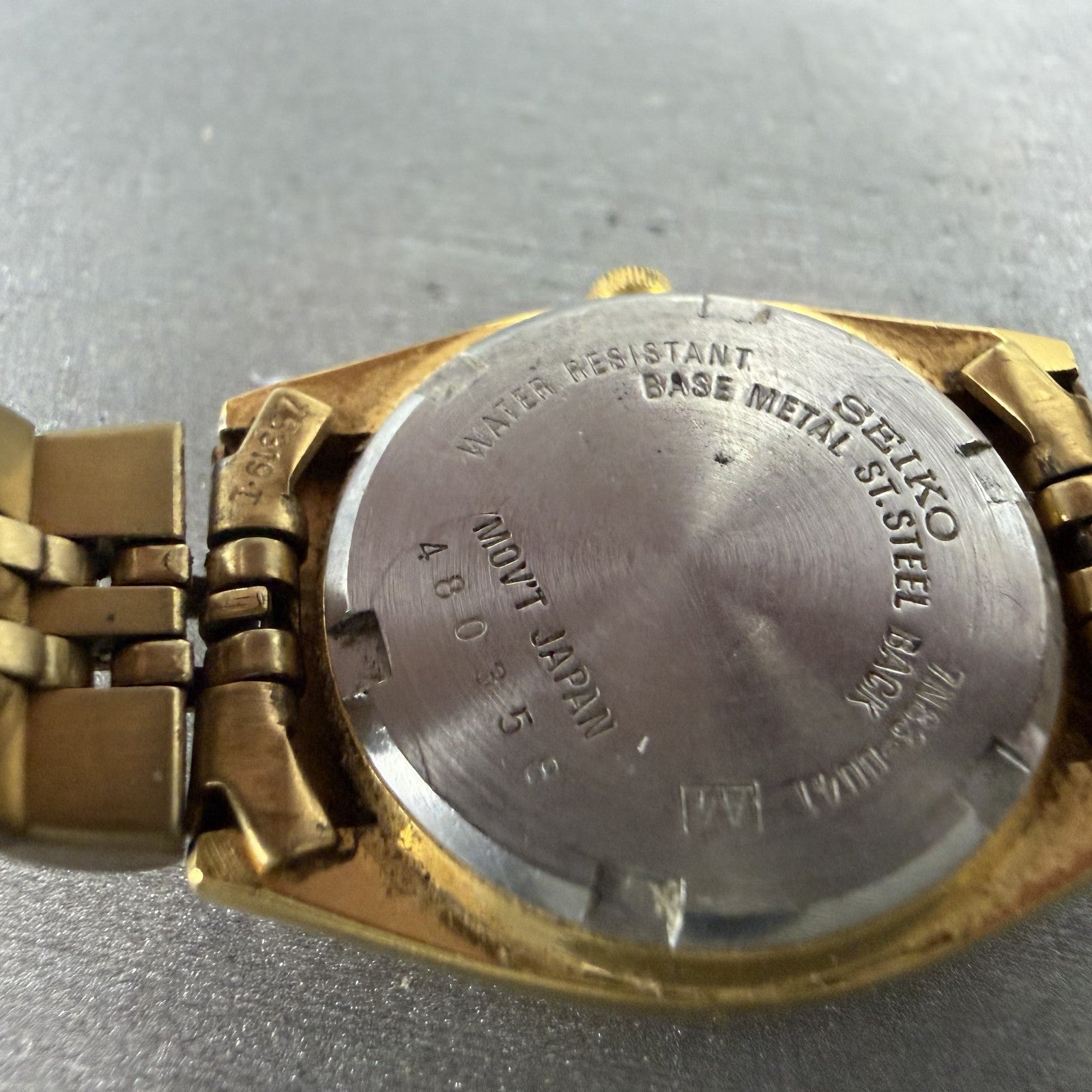 Seiko Watch Women 24mm Black Tone Gold Tone Daydate Round 7N83-0041 New Batt PO99