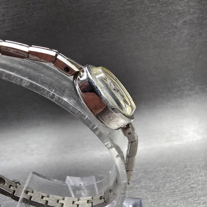 Seiko Solar Watch Women 14mm Silver Dial Gold Plated Oval 10-8190 Manual Wind3