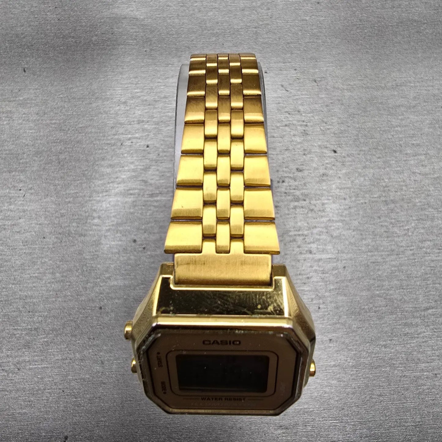 Casio Illuminator LA680W Watch Men 28mm Gold Dial Gold Tone Chrono Alarm New Bat4
