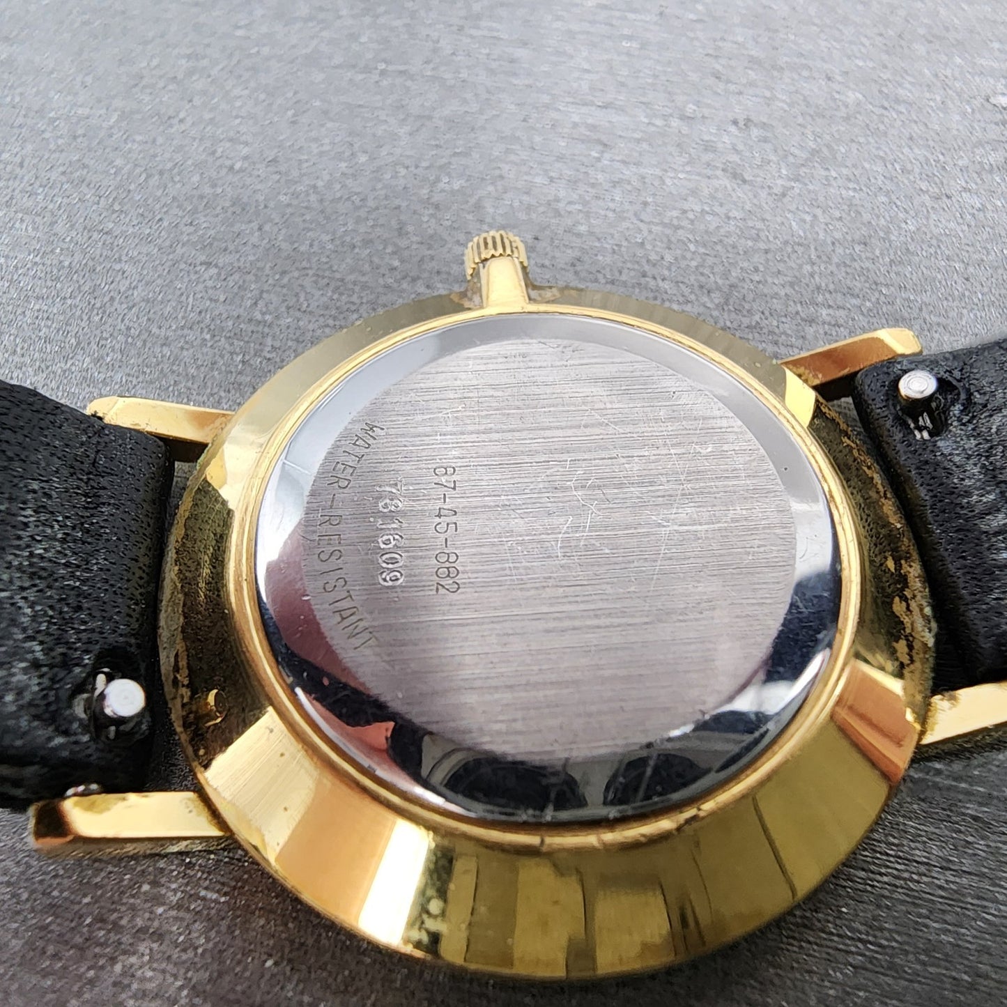 Movado Museum Watch 31mm Women Black Dial Gold Tone Round 87.45.882.1 New Batt9