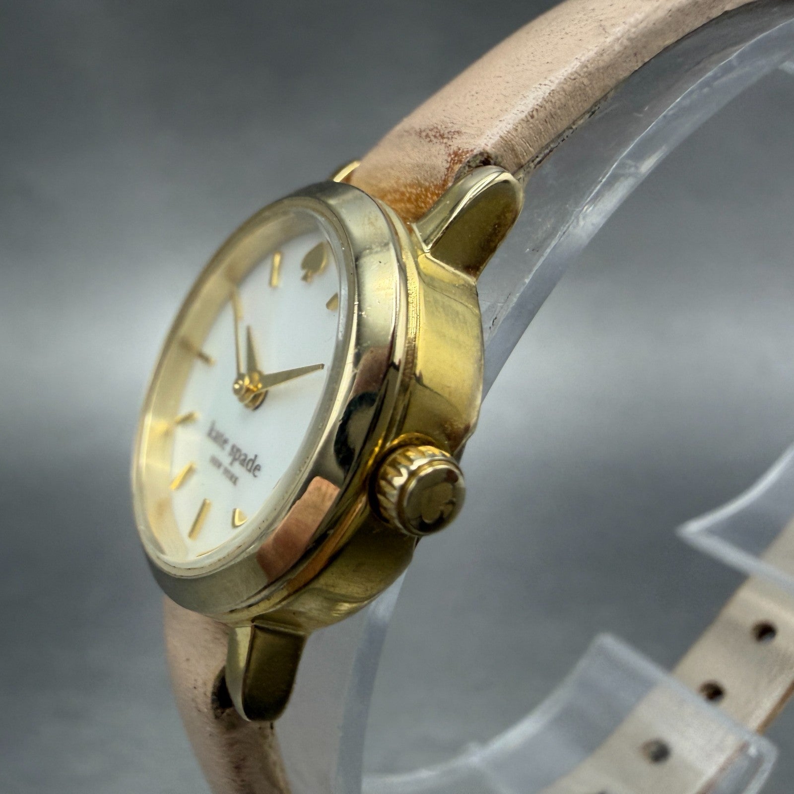 Kate Spade Tiny Metro watch Women 21mm Mop Dial Gold Tone Round 0372 New Batt2