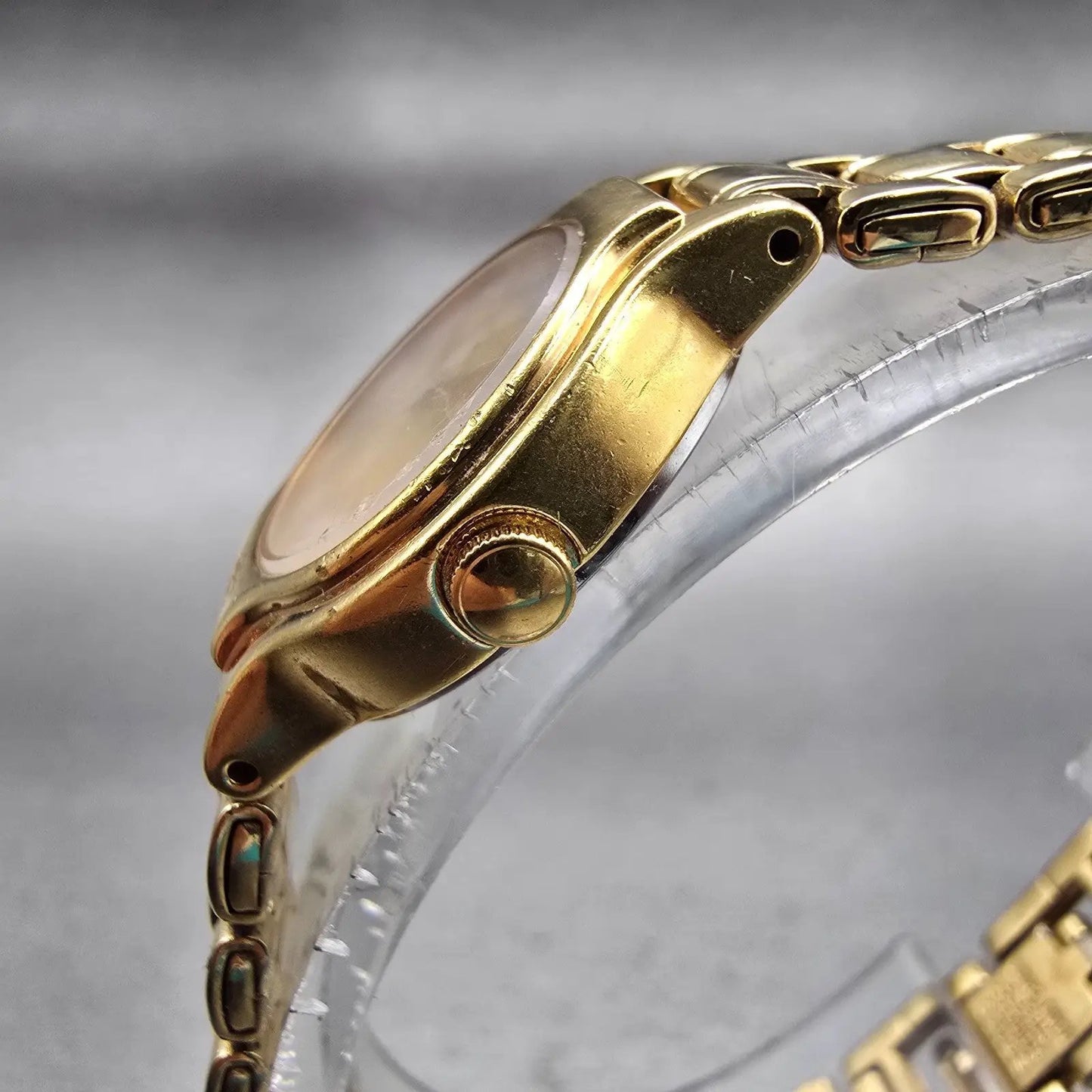 Seiko Watch Women 20mm Gold Dial Gold Tone Round 1N01 New Battery Vintage2