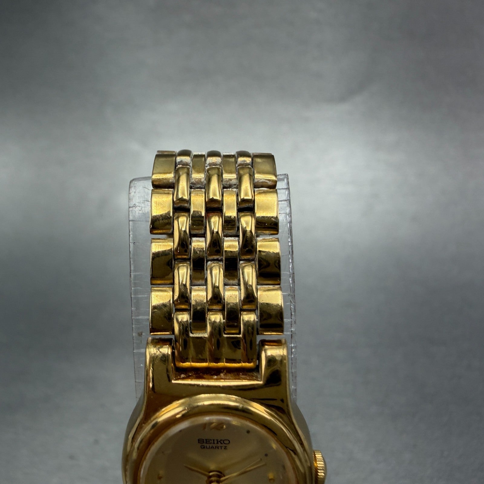 Seiko Watch Women 17mm Champagne Dial Gold Tone Oval V401-5109 New Battery VTG A4