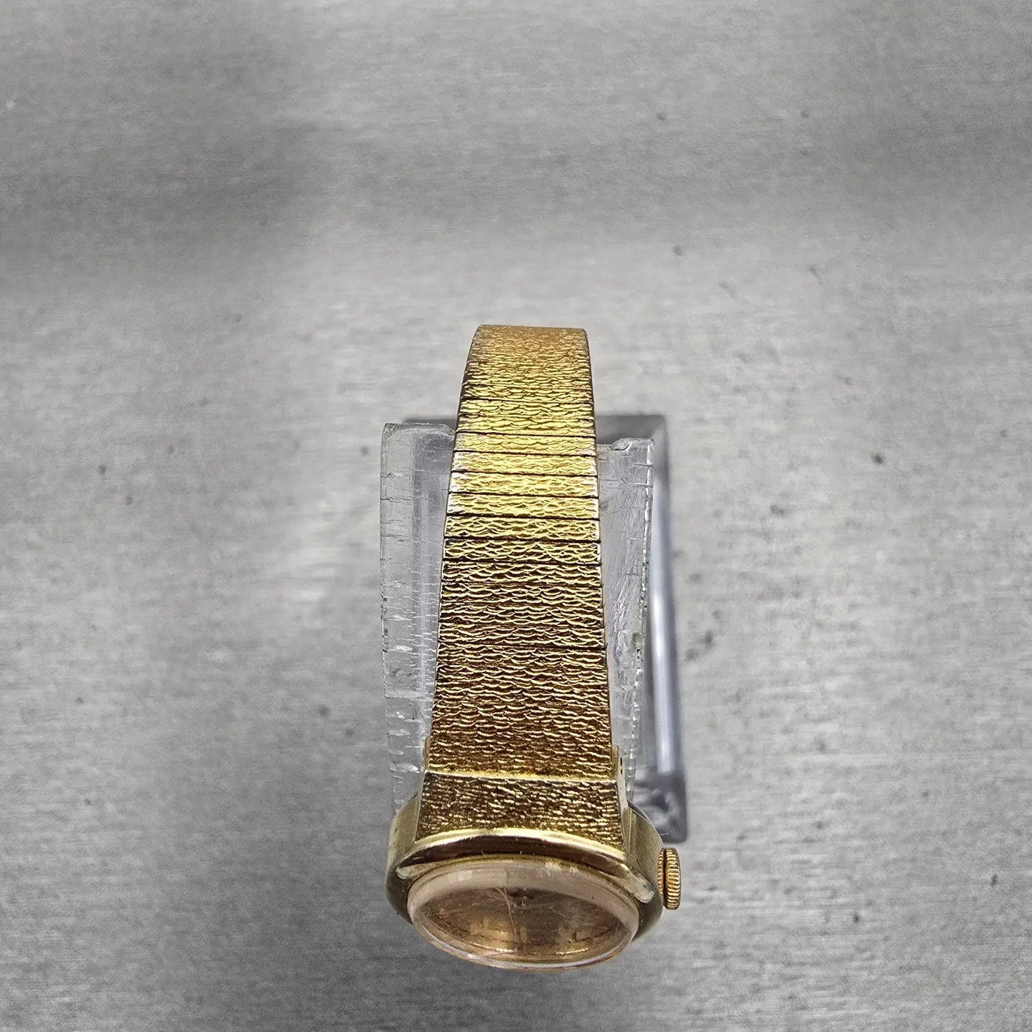 Seiko Watch Women 17mm Gold Dial Gold Tone Oval 1400-8339 New Battery Vintage4