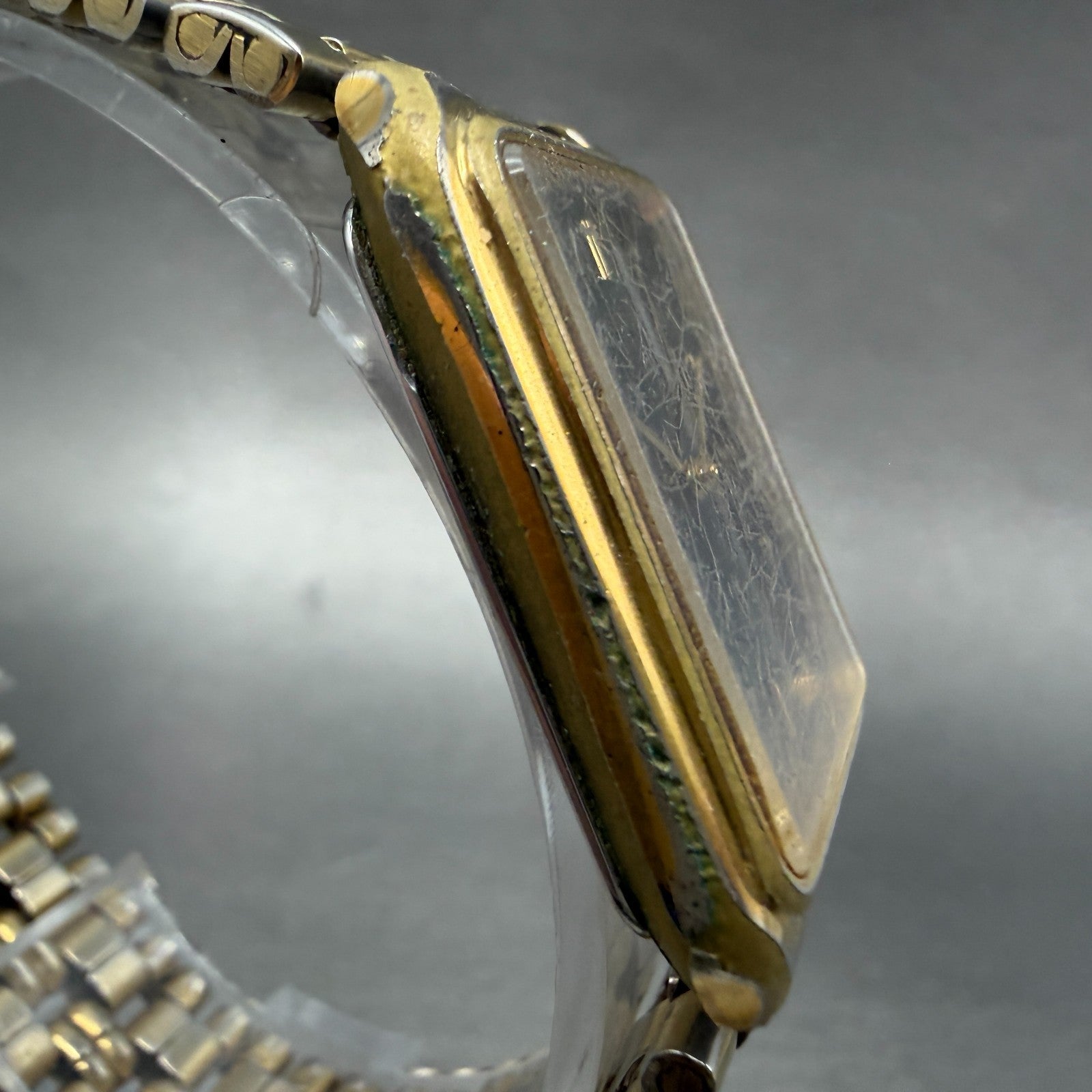Seiko SX Tank Watch Men 26mm Black Dial Gold Tone Rectangle V701-5J00 NewBattery3