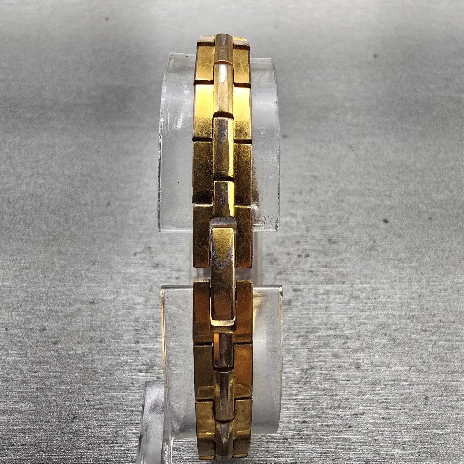 Seiko Watch Women 13mm Gold Dial Gold Tone Rectangle 2E20-7479 New Battery VTG7