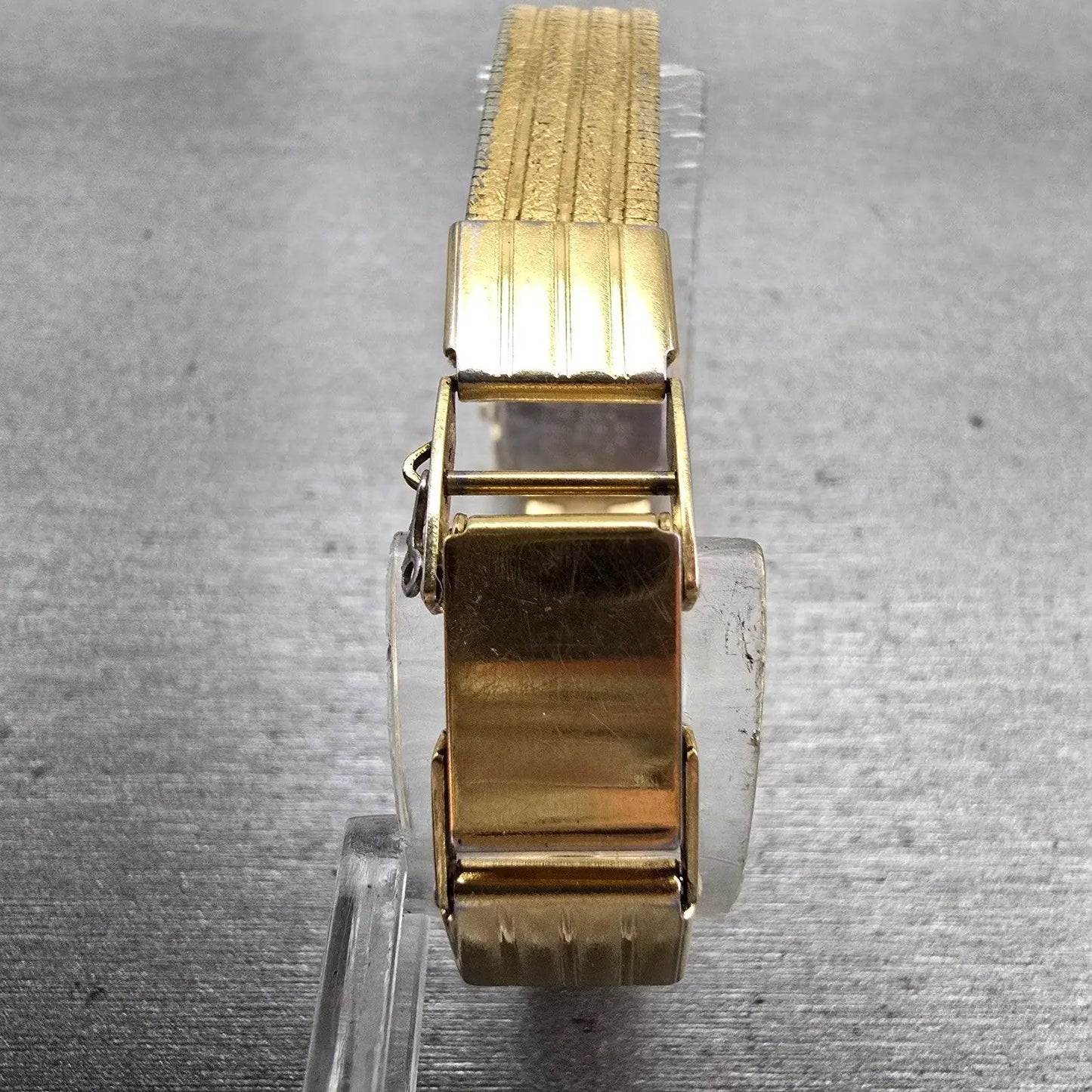 Seiko Watch Women 14mm Gold Dial Gold Tone Rectangle 1E20-5180 New Battery VTG7