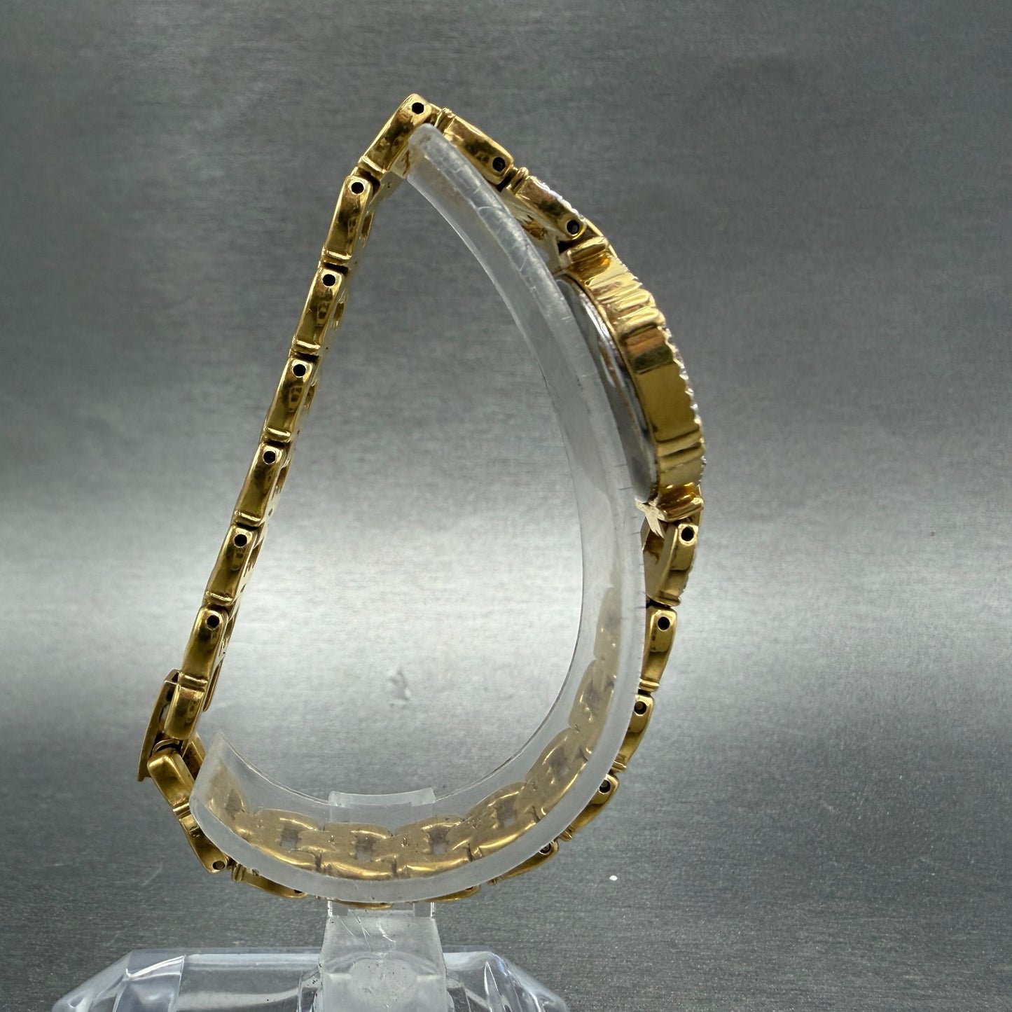 Bulova Watch Women 21mm Black Dial Gold Tone Round 98R07 New Battery Diamond8