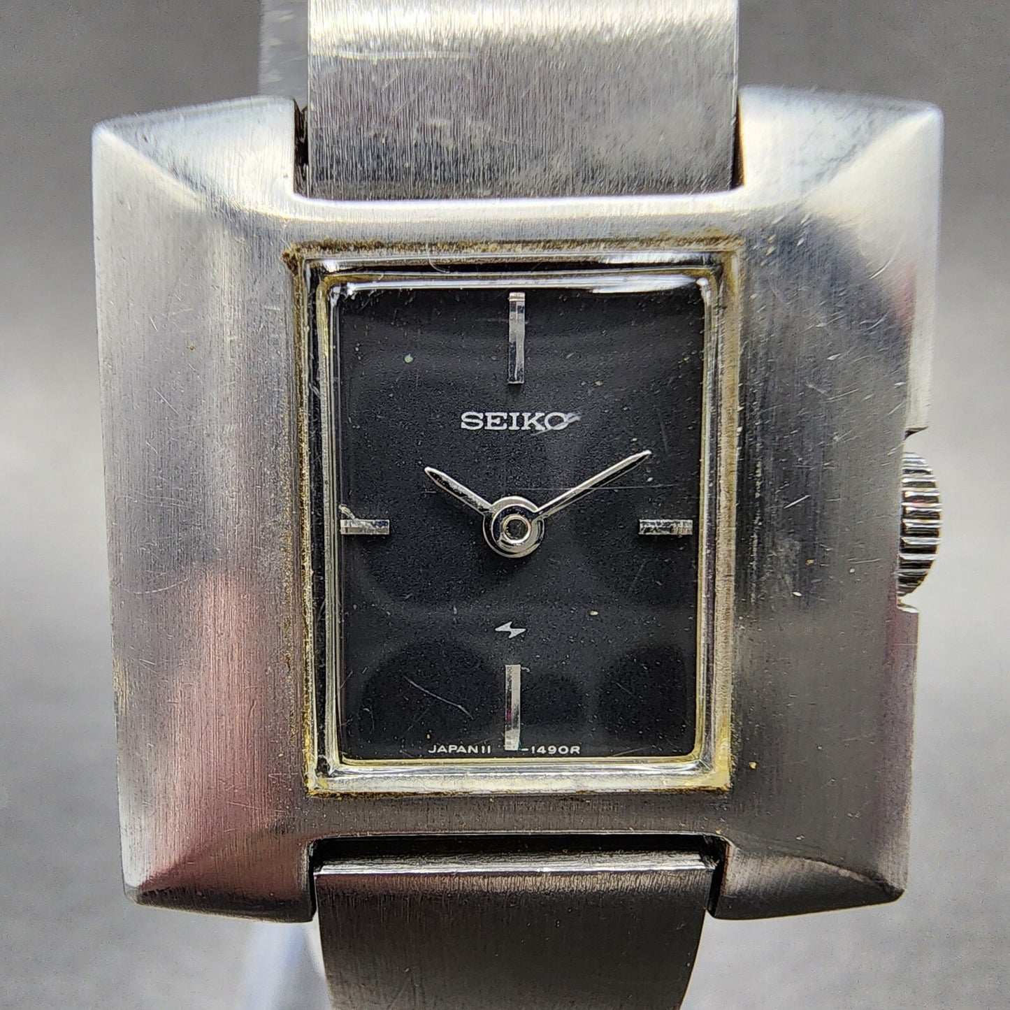 VTG Seiko Watch Women 24mm Black Dial Steel Rectangle Manual Wind Runs 1134701