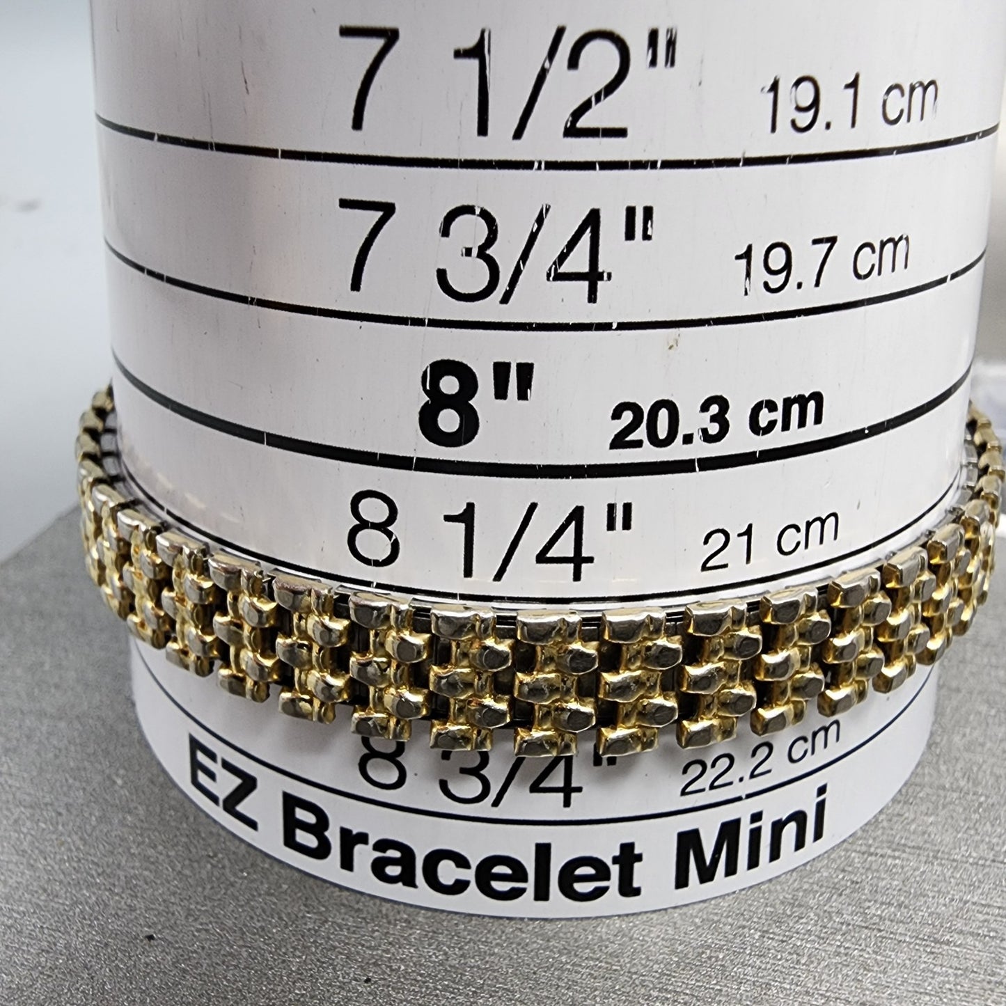 Seiko Watch Women 17mm Champagne Dial Gold Tone Oval 2y005f19 New Battery9