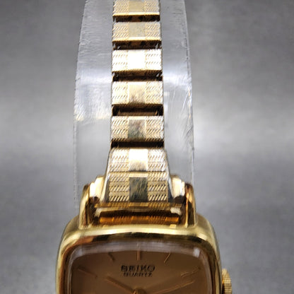 Seiko Watch Women 19mm Champagne Dial Gold Tone Square 54205020 New Battery4