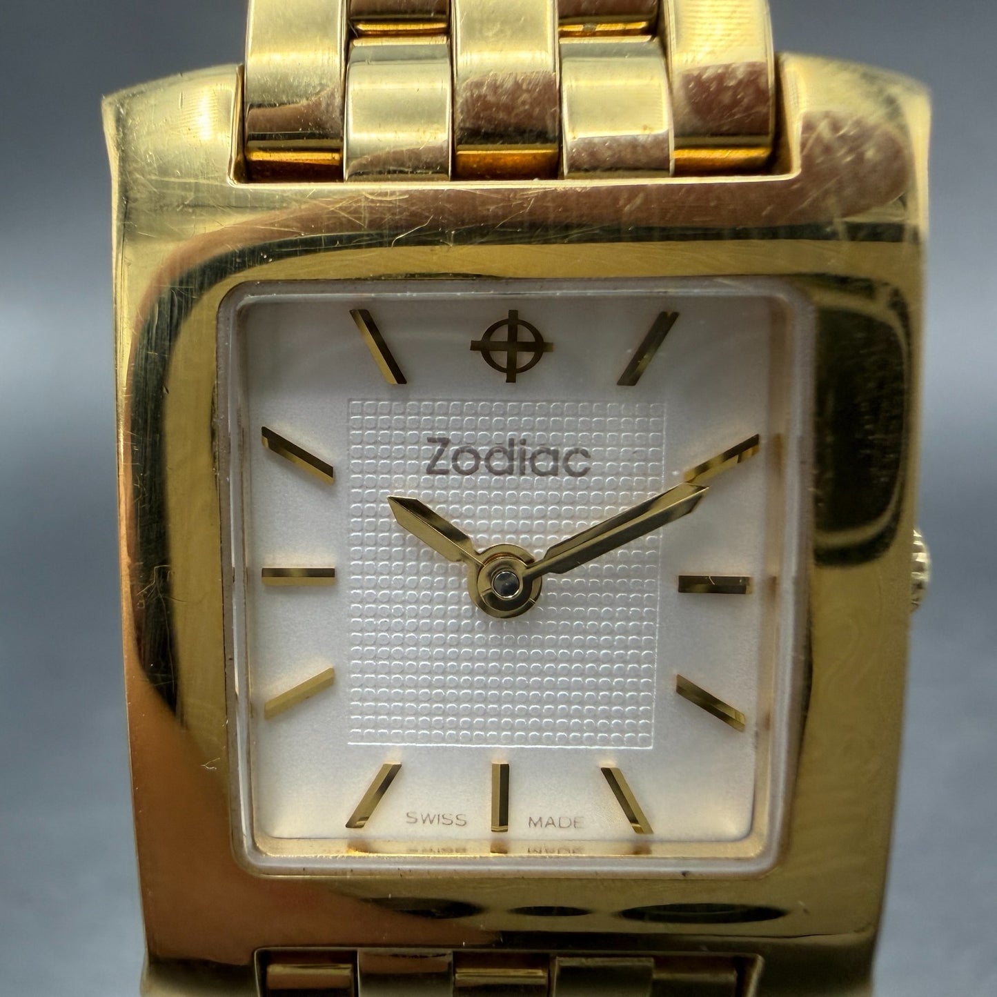 Zodiac Tank Watch Women 21mm White Dial Gold Tone Rectangle Z03201 New Battery1