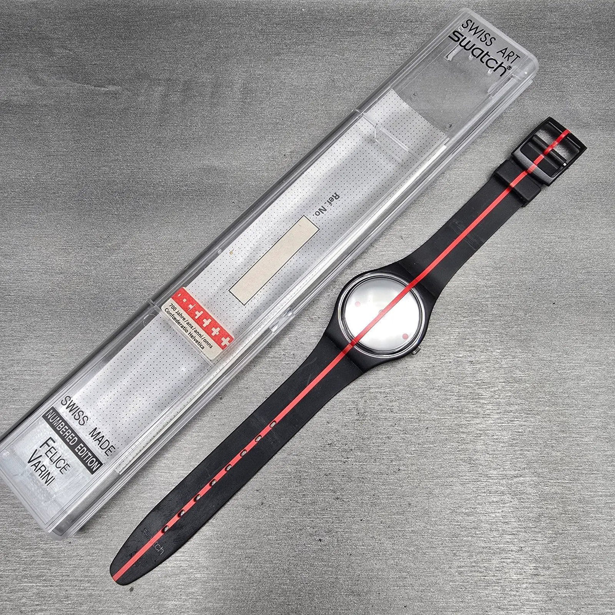 Swatch 360 Rouge Sur Blackout Watch Men 34mm Black Dial GZ119 New Battery NOS16