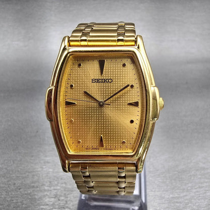 Seiko Watch Men 31mm Gold Dial Gold Tone Rectangle V701-5220 New Battery Vintage0